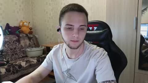 Snapshot of golden_boyyy21 chatting on 6, 6, 2026 Golden boyyy21 online show from 6, 6, 2026