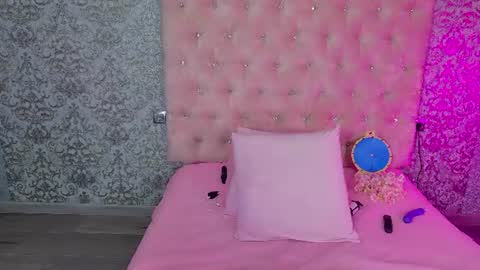 Snapshot of golden_girl__ chatting on 21, 6, 2026 golden girl online show from 21, 6, 2026