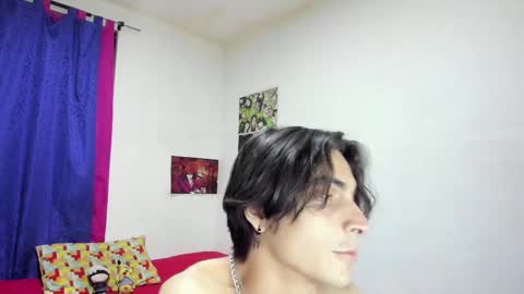 Snapshot of golden_ryan chatting on 26, 9, 2025 Jmmmm online show from 26, 9, 2025