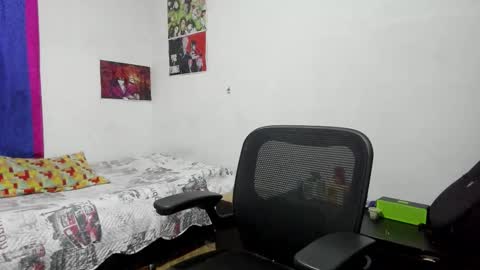 Snapshot of golden_ryan chatting on 20, 10, 2025 Jmmmm online show from 20, 10, 2025