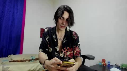 Snapshot of golden_ryan chatting on 30, 11, 2025 Jmmmm online show from 30, 11, 2025