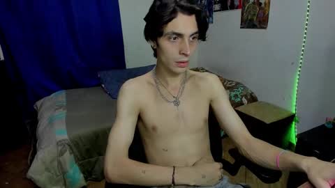 Snapshot of golden_ryan chatting on 23, 2, 2026 Jmmmm online show from 23, 2, 2026