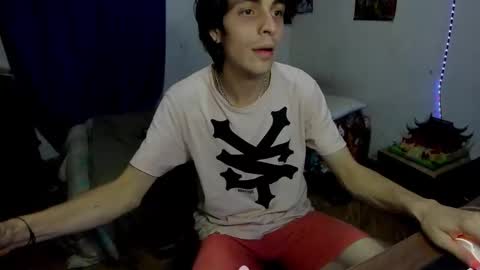 Snapshot of golden_ryan chatting on 11, 3, 2026 Jmmmm online show from 11, 3, 2026