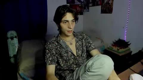 Snapshot of golden_ryan chatting on 16, 3, 2026 Jmmmm online show from 16, 3, 2026