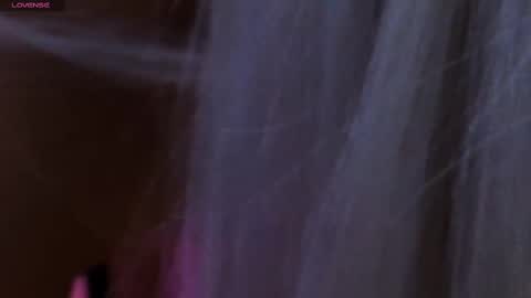 GoldenAmberX online show from 27, 2, 2025