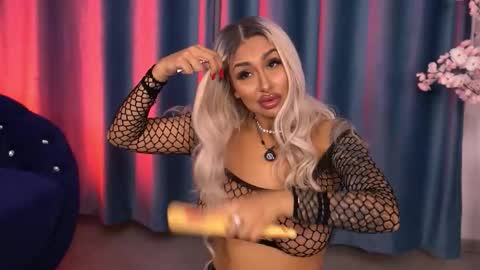 GoldenAmberX online show from 29, 11, 2025