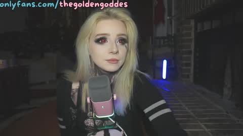 Snapshot of goldengoddessxxx chatting on 15, 1, 2025 Sammy online show from 15, 1, 2025