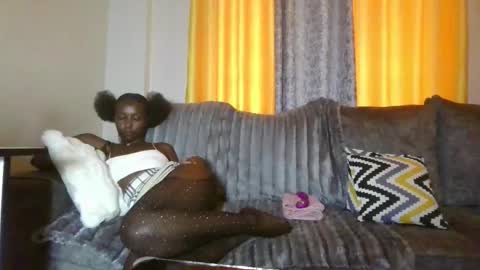 Snapshot of goldiecandy chatting on 11, 2, 2026 goldiecandy online show from 11, 2, 2026