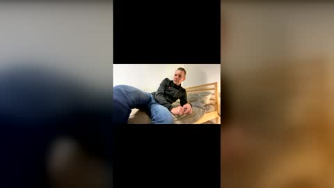 Snapshot of goldmedalexcellent chatting on 12, 1, 2026 Goldmedal online show from 12, 1, 2026