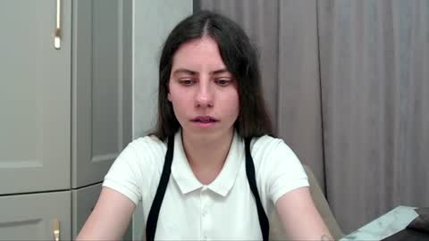 Elizabeth Effie online show from 28, 7, 2026