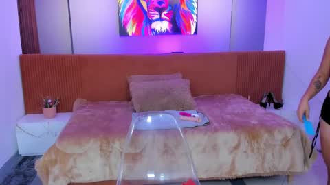 Snapshot of goodess_brunette chatting on 18, 1, 2026 Katty online show from 18, 1, 2026