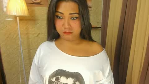 RIANA online show from 26, 7, 2026