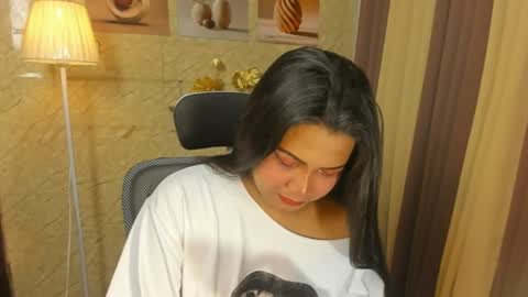 RIANA online show from 27, 7, 2026