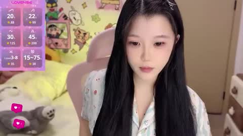 gorgeous girl33 online show from 2, 11, 2025