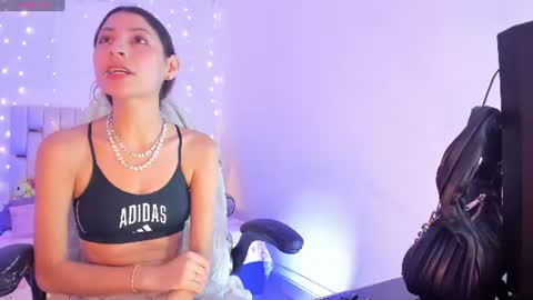 Snapshot of gorgeous_t chatting on 11, 6, 2026 i am Jessi I love animals and drawing I hope to get along with everyone. XOXO online show from 11, 6, 2026