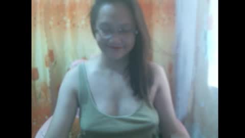 Snapshot of gorgeousmama chatting on 6, 11, 2025 gorgeousmama online show from 6, 11, 2025