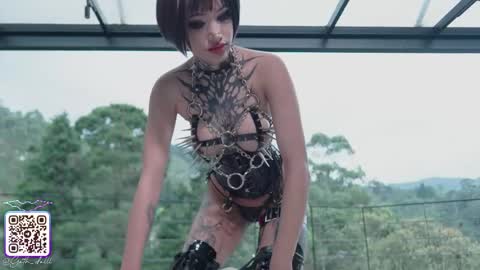 sophie  Special celebration a the beach 300k followers 3011 and 0112   online show from 30, 4, 2026