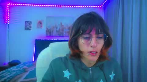 goth_minerva online show from 1, 7, 2026