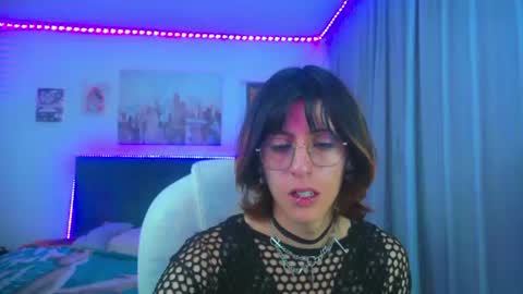 goth_minerva online show from 11, 7, 2026