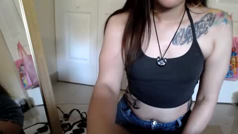 gothbaby305 online show from 4, 2, 2025