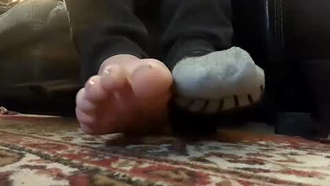 Snapshot of gothicfeetfantasies chatting on 21, 1, 2025 Mistress Mommy Godess online show from 21, 1, 2025