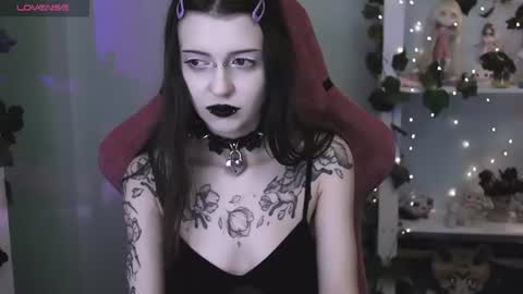 Snapshot of gothickotik chatting on 11, 6, 2026 V online show from 11, 6, 2026
