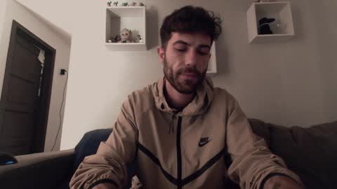 gottalovelatinas online show from 8, 4, 2026