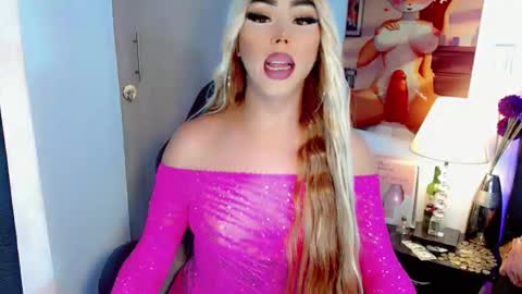 Snapshot of grace24hot chatting on 18, 3, 2026 Grace online show from 18, 3, 2026