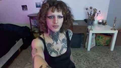 Snapshot of gracelovesuxx chatting on 16, 3, 2026 Grace Lust online show from 16, 3, 2026