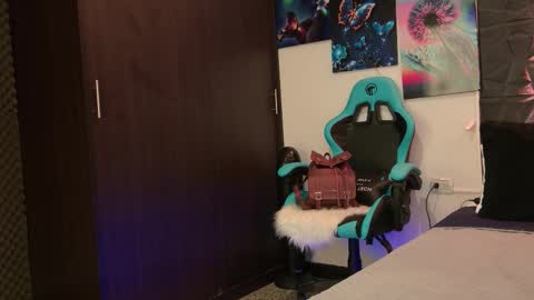 Gracey Milf online show from 26, 10, 2025