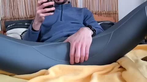 grandbi online show from 28, 1, 2025