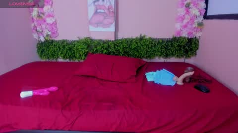 Snapshot of grandmother_milf chatting on 8, 3, 2025 Mi Name is violeta online show from 8, 3, 2025