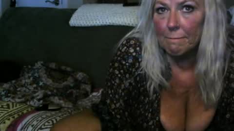 Lisa online show from 5, 10, 2025