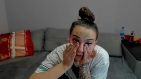 Snapshot of gravitation777 chatting on 2, 2, 2026 Anna online show from 2, 2, 2026