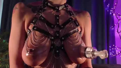 Snapshot of grayce_blossoms24 chatting on 13, 1, 2026 grayce blossoms24 online show from 13, 1, 2026