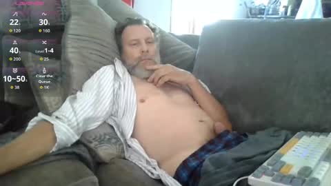 Gray lone wolf online show from 1, 6, 2026