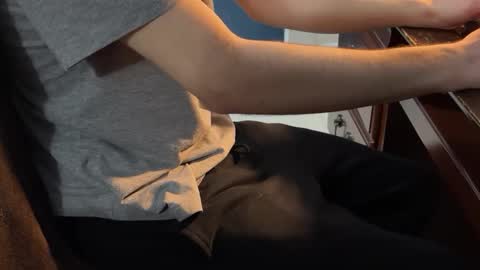 Snapshot of graysoncrimes chatting on 27, 2, 2026 graysoncrimes online show from 27, 2, 2026