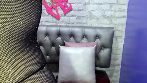 greatass_latina online show from 7, 4, 2026