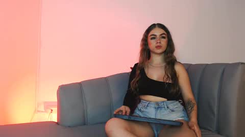  GRECIA  online show from 3, 2, 2025