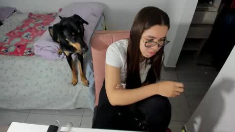 GreciaRuiz online show from 4, 4, 2026