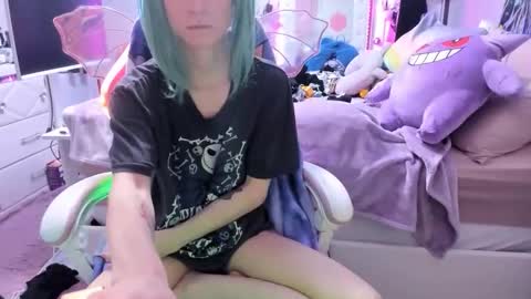 GreenEyedLovexo online show from 27, 4, 2026