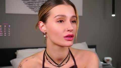 Kelly online show from 16, 11, 2025