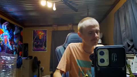 Snapshot of greenlungs8195 chatting on 20, 9, 2025 Greenlungs8195 online show from 20, 9, 2025