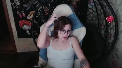 Lina online show from 4, 5, 2026
