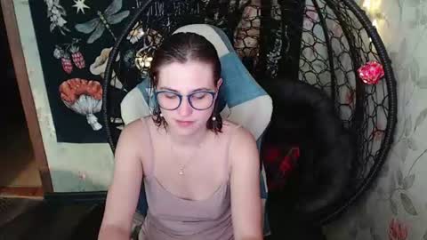 Snapshot of greenwitch9 chatting on 23, 6, 2026 Lina online show from 23, 6, 2026