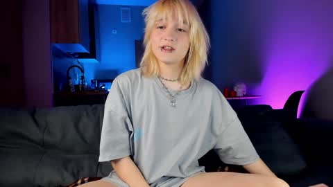 Greg-independent model online show from 25, 1, 2025