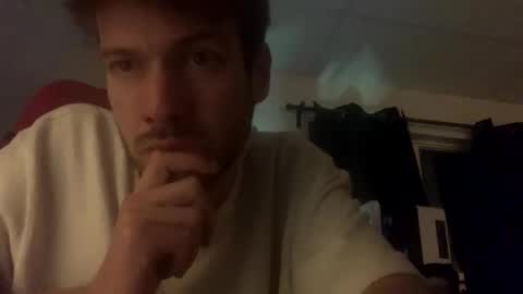 Snapshot of greyvan96 chatting on 25, 11, 2025 Perfectlyaveragesavage online show from 25, 11, 2025