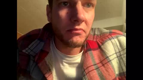 Snapshot of greyvan96 chatting on 20, 3, 2026 Perfectlyaveragesavage online show from 20, 3, 2026