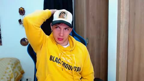 Snapshot of griego01 chatting on 15, 1, 2025 griego01 online show from 15, 1, 2025