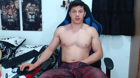 Snapshot of griego01 chatting on 4, 3, 2025 griego01 online show from 4, 3, 2025